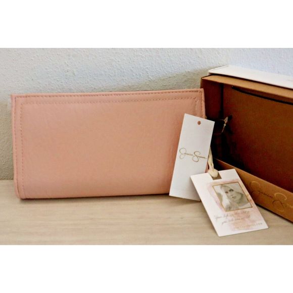 Jessica Simpson 13JSAMDJS Women's Powder Blush Pink Frankie Zip Around Wallet - Picture 2 of 8